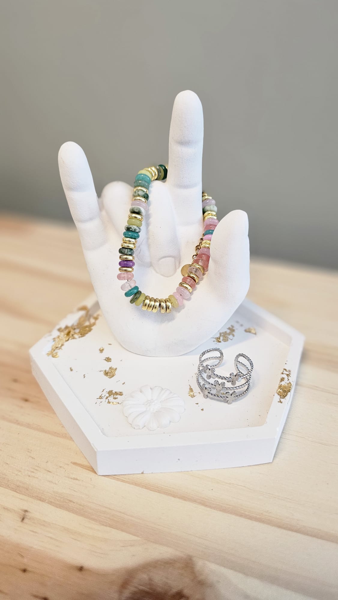 Support bijoux rock